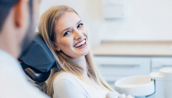 La importancia de las revisiones dentales periódicas: la clave para una sonrisa sana